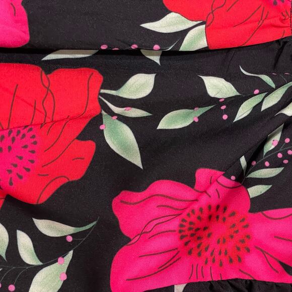 PRETTYLITTLETHING High Neck Romper - Black Floral - 2 - Picture 10 of 15